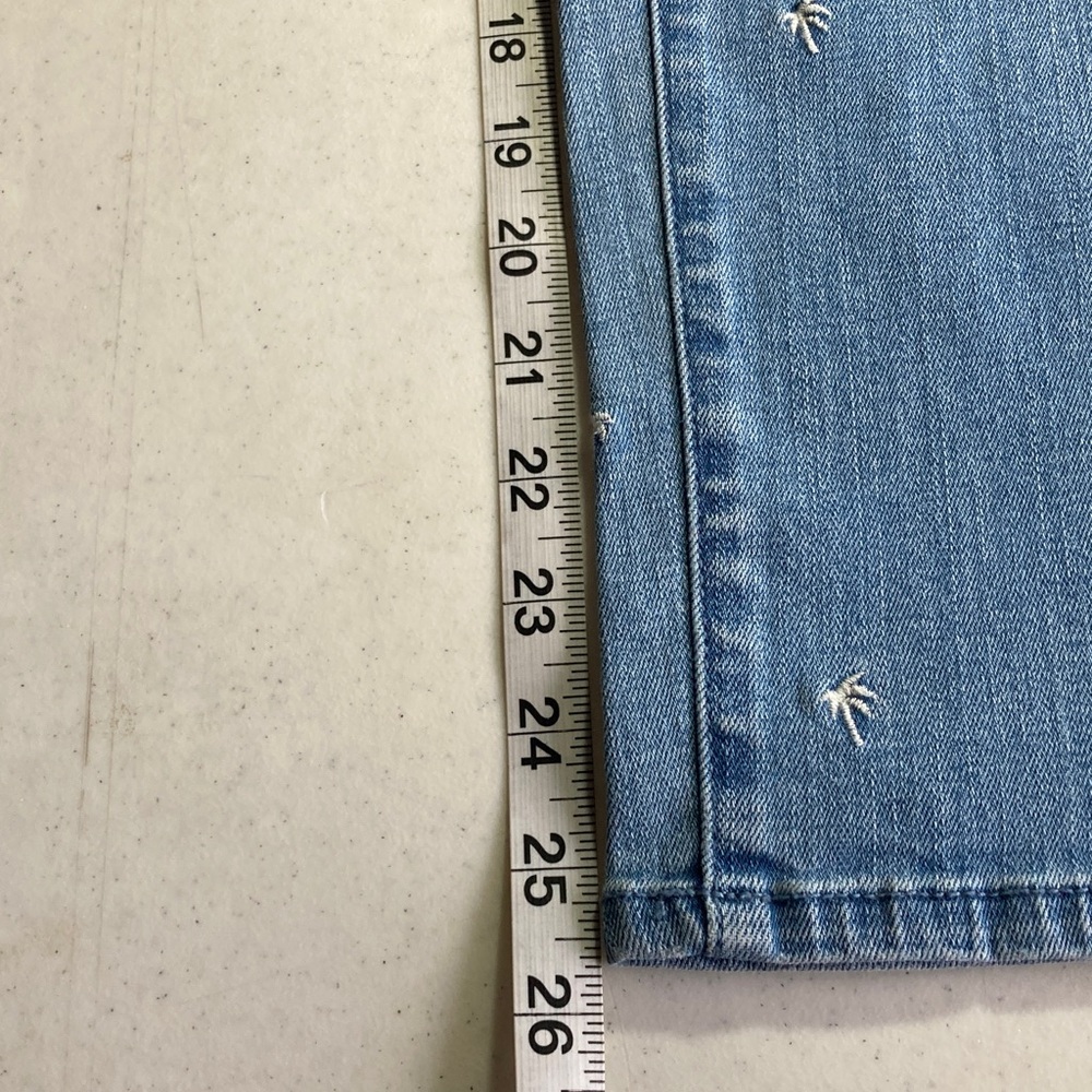 Talbots Light Blue Slim Ankle Jeans with Tiny White Palm Embroidery - Picture 8 of 9